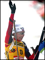 Лив Грет Пуаре - победительница спринта на Чемпионате мира по биатлону 2004 (Оберхоф, Германия)