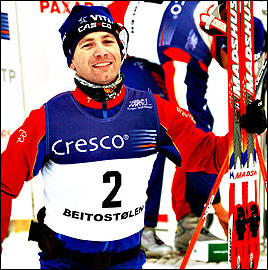 http://biathlonphotos.narod.ru/images/bjoerndalen/0405/0405_1_3.jpg